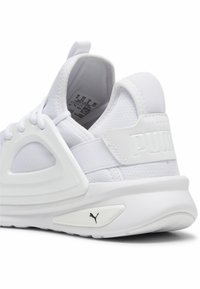 Puma ENZO EVOLVE - Scarpe da corsa su strada - white- black