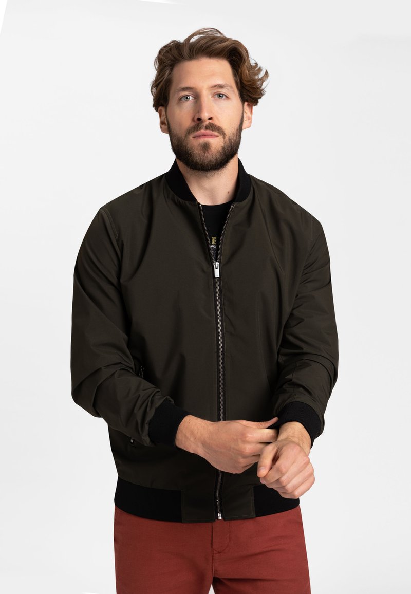 Herren Leichte Jacken | Volcano J TEAM Bomberjacke khaki - CE29515 Herren Leichte Jacken | Volcano J TEAM Bomberjacke khaki - CE29515