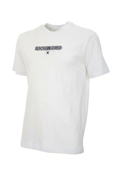T-shirt bianca in cotone, con scollo tondo e maniche corte, presenta la scritta "RICHMOND" in ricamo nero sul petto, vestibilità classica.