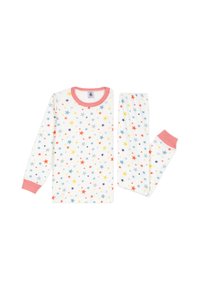 Σετ λευκή πυτζάμα με μακριά μανίκια και παντελόνι, με ολόκληρο μοτίβο αστεριών σε κόκκινο, μπλε, κίτρινο και πορτοκαλί, με κόκκινες ριγωτές λεπτομέρειες.