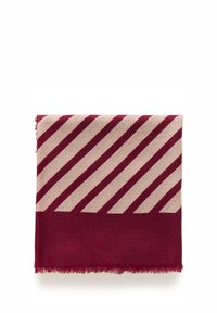Merlot- og beige stribet tørklæde med diagonale linjer og flossede kanter, lavet af blødt stof med en glat tekstur.