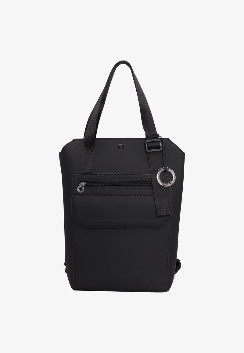 Svart axelremsväska med en strukturerad form, utrustad med en ficka framtill som stängs med dragkedja, justerbar rem och en ringaccent på sidan. Tillverkad av slitstarkt material.