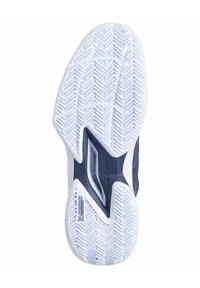 Semelle de chaussure de tennis en blanc et bleu marine, dotée d'un motif en chevrons pour l'adhérence et d'une forme épurée. Comprend des détails en caoutchouc pour la durabilité.