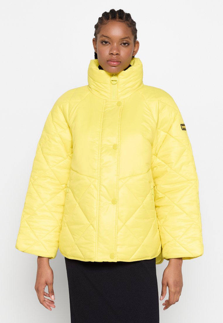 Barbour International Winterjas geel