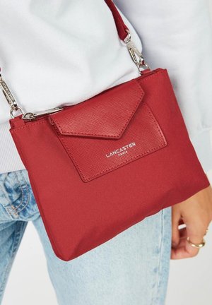 LANCASTER SMALL SMART KBA - Borsa a tracolla - red