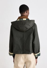 Barbour ERMA WAX JACKET - Jas - archive olive/ancient tartan