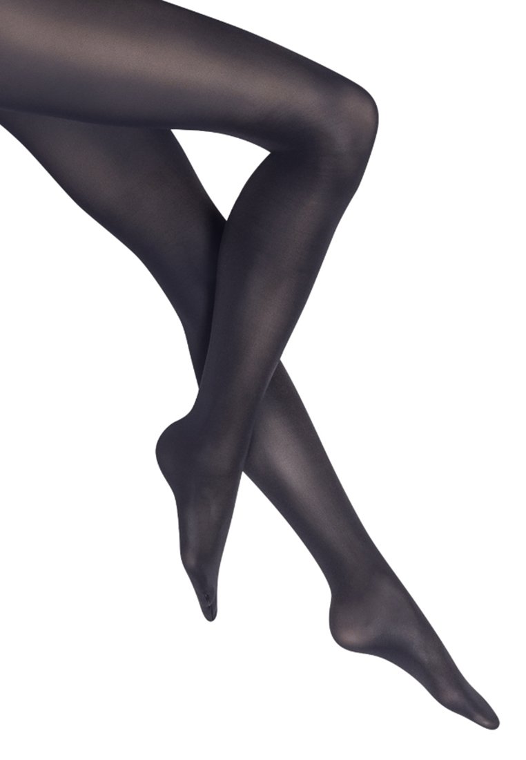 Svarta genomskinliga strumpbyxor med en slät yta, en åtsittande design och förstärkt tå, som visar korsade ben mot en neutral bakgrund.