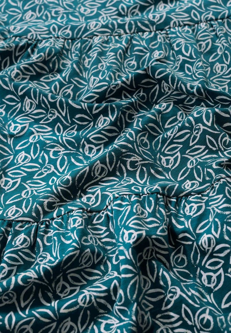 Seasalt Cornwall LINE STROKES - Jersey dress - teal painterly leaf lake/teal - Zalando Seasalt Cornwall LINE STROKES - Jersey dress - teal painterly leaf lake/teal - Zalando