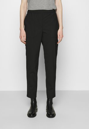 Marc O'Polo PANTS SMART MEDIUM RISE CROPPED ELASTIC IN WAISTBAND - Cargobukse - black