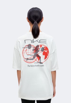 Nike Performance, MOVE HYBRID TEE - Спортна тениска - white