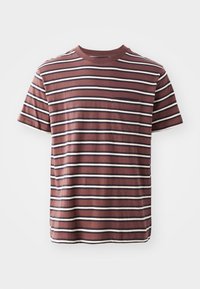 Maroon striped t-shirt made of cotton. Features a crew neckline, short sleeves, and a left chest pocket with alternating white and navy stripes.