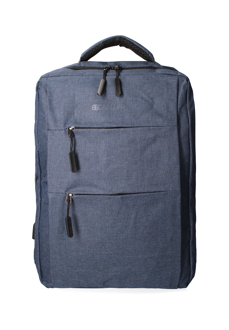 Sac à dos en tissu bleu avec deux poches zippées à l'avant, une poignée supérieure et un panneau texturé. Comprend des zips sombres et un logo subtil.