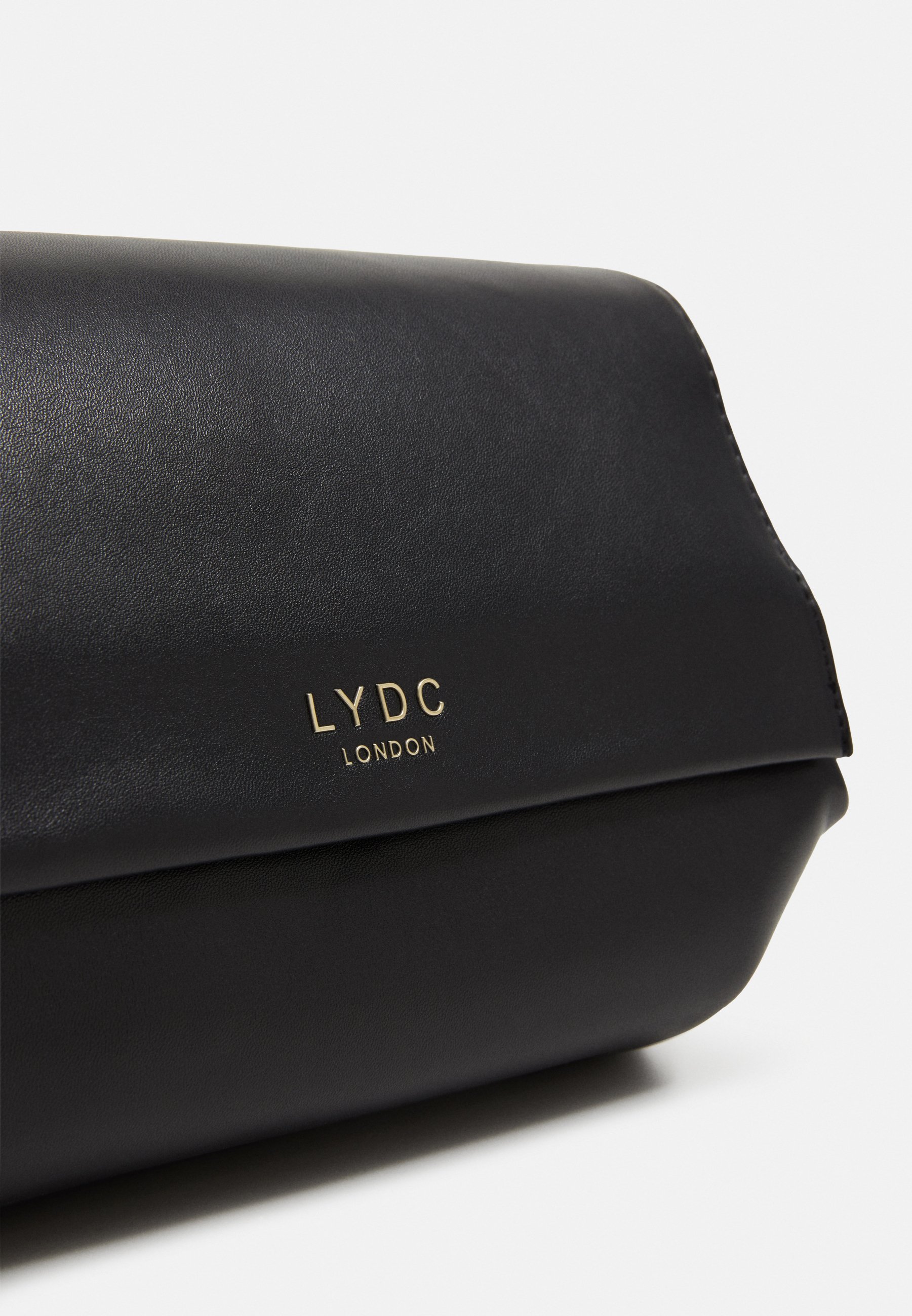 LYDC London Skulderveske blacksvart Zalando.no LYDC London Skulderveske blacksvart Zalando.no