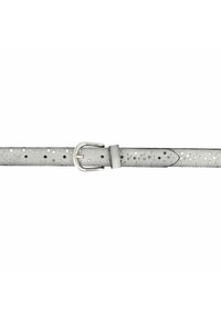 Grijze leren riem met kleine ronde uitsparingen, zilveren metalen gesp en een gladde textuur, met een enkele rijgstrip voor aanpassing.