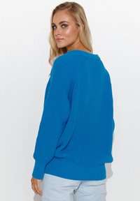 Makadamia - Sweter