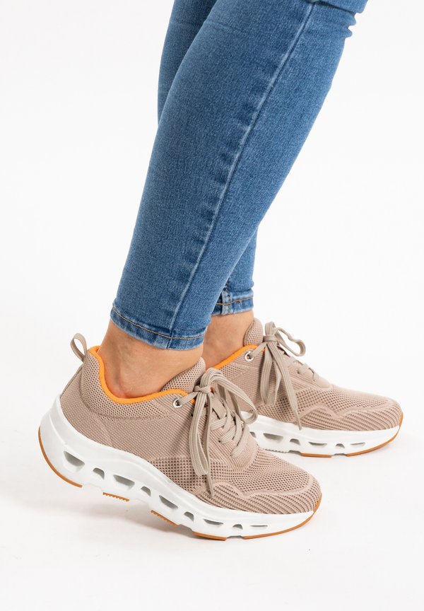 RIO - Sneaker low - sand