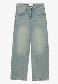 Vaqueros anchos de pierna azul claro hechos de mezclilla con un acabado desteñido, con cierre de botones, cinco bolsillos y detalles de costura.