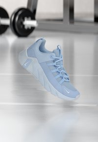 Επιλέχθηκε, hydrogen blue/white/football grey