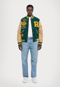 Polo Ralph Lauren VARSITY BOMBER - Chaquetas bomber - moss agate