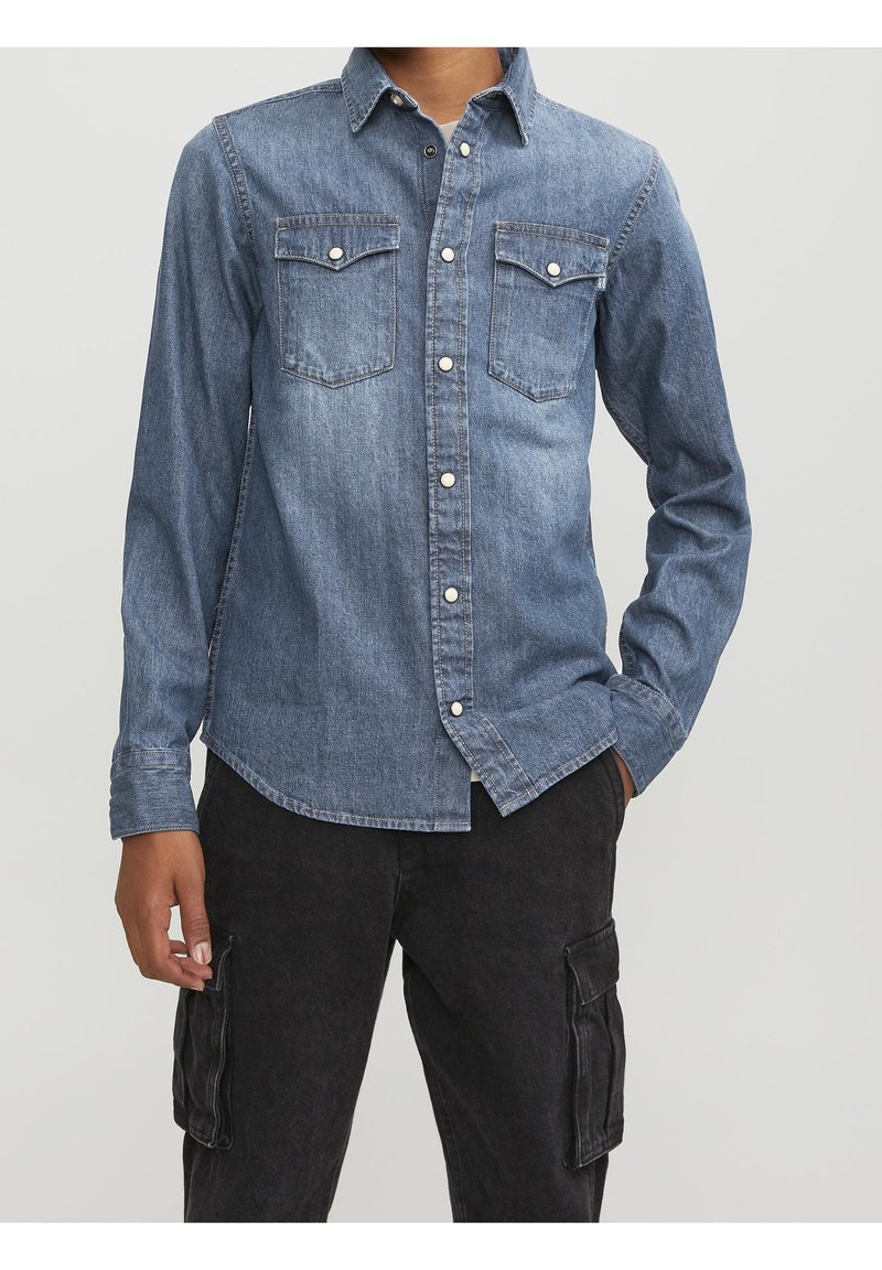 Jack & Jones Junior JJEWESTERN SHERIDAN SHIRT - Vapaa-ajan kauluspaita - medium blue denim