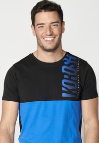 Koroshi SHORT SLEEVE - Marškinėliai su spaudiniu - azul blue