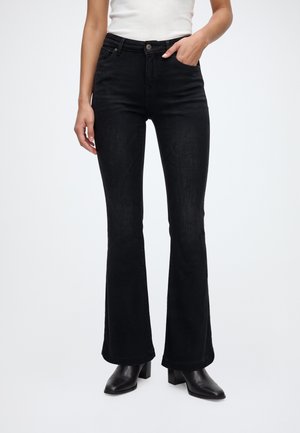 ONLY, ONLPOWER MID FLARED PUSH UP - Дънки с широк крачол - washed black
