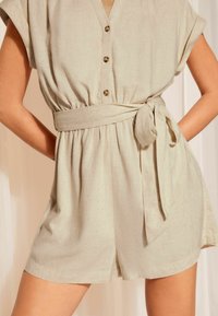 Friends Like These SHORT SLEEVE UTILITY - REGULAR FIT - Mono - neutral