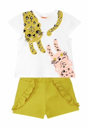 TWIN LEOS SET - Shorts - weiß