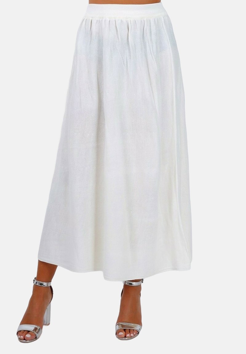 Jupe blanche, longueur cheville, en tissu léger avec une taille élastique. Texture lisse avec un design froncé. Unie, sans motifs.