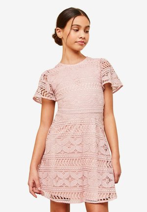 FLUTTER SLEEVE REGULAR FIT - Koktailové šaty/večierkové šaty - pink