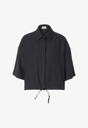 Schwarzes Kurzarmhemd mit Kragen, vorderer Knopfleiste, die von einer Blende verdeckt wird, und verstellbarem Kordelzug am Saum.