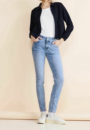 Street One, Jeansy Slim Fit