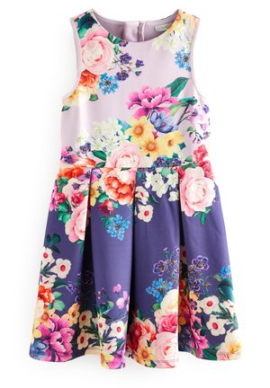 Robe sans manches pour fille avec corsage ajusté et jupe évasée, présentant un motif floral multicolore sur fond rose et violet.
