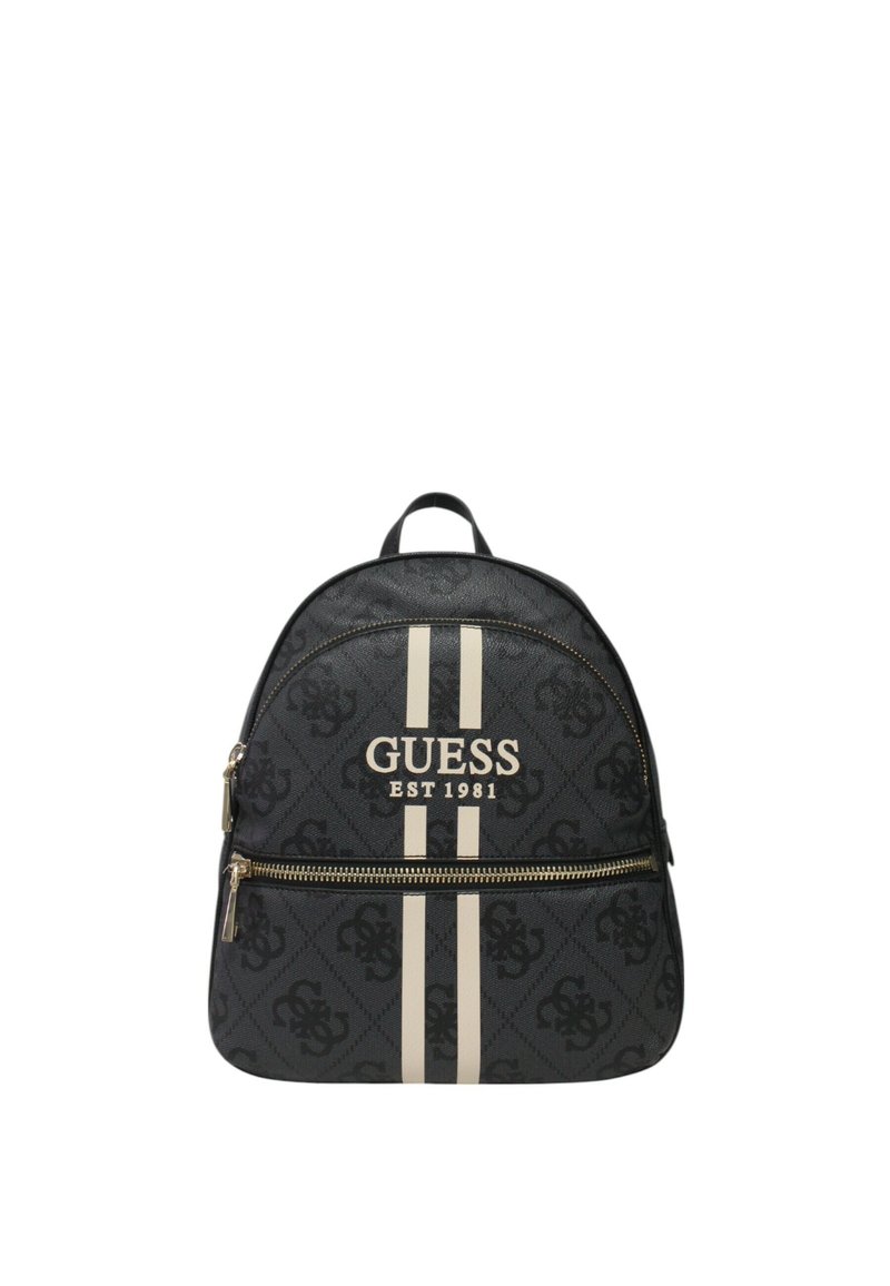Sac à dos noir avec des rayures blanches verticales et logo "GUESS EST 1981" à l'avant, comportant une poche zippée et un dessus arrondi.