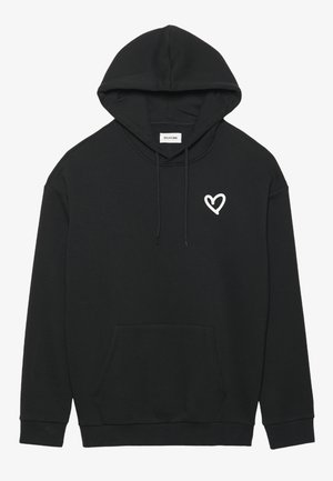 Sort hoodie lavet af bomuld, med en kengurulomme, justerbare snore og et hvidt hjerte-logo på venstre bryst.