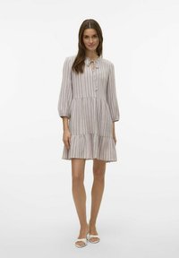 Vero Moda VMNANNA - Dnevna haljina - moon rock