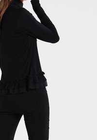 Anna Field Kardigan - black