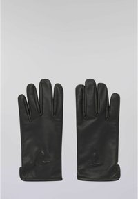Gants en cuir noir avec quatre doigts et un pouce, présentant une texture lisse et un petit logo embossé au poignet.