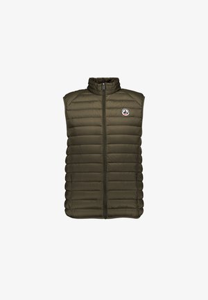 Ärmellose olivgrüne gesteppte Weste mit Frontreißverschluss und rundem Logo-Patch auf der linken Brust.