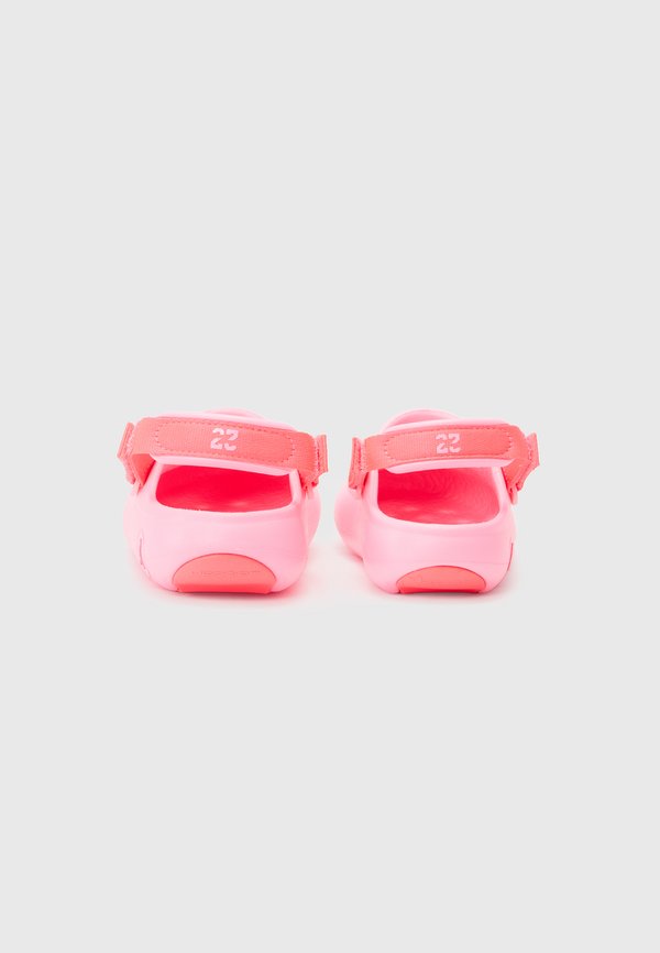 HYDRIP UNISEX - Clogs4
