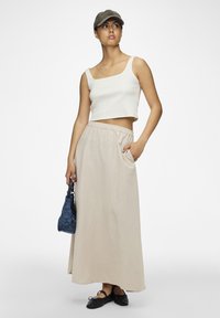 Pieces PCKLARISA LONG SKIRT - Maxi szoknya - silver gray