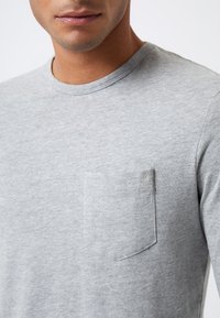 French Connection CHEST POCKET LONG SLEEVE - Long sleeved top - lgt grey mel