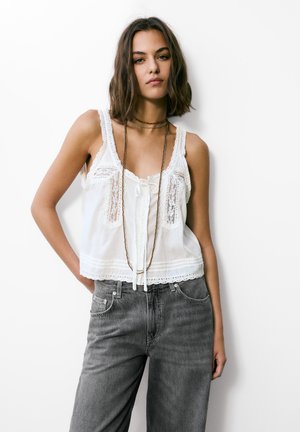PULL&BEAR Top - white