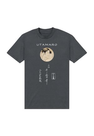 Grafitowy szary t-shirt z napisem „UTAMARO”, ozdobiony okrągłym portretem tradycyjnej japońskiej kobiety oraz pionową japońską kaligrafią poniżej.