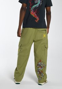 Ed Hardy NU DRAG COMBAT - Bojówki