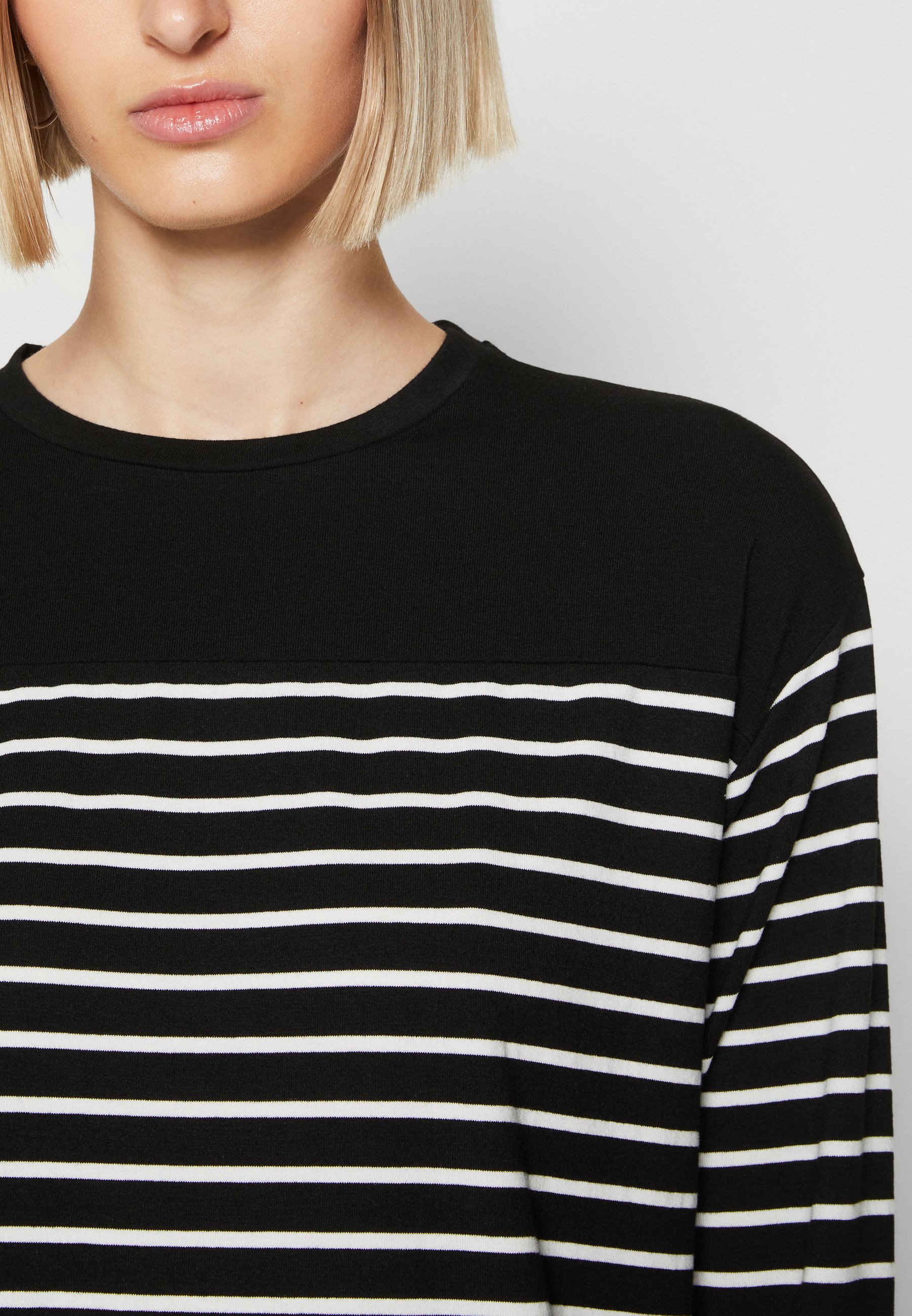 JDY BOLD JRS ATK NOOS - Long sleeved top - black/cloud dancer