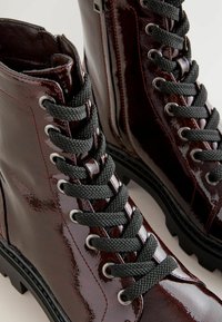 Next STANDARD WIDE FIT - FOREVER COMFORT - Botines con cordones - new chocolate brown