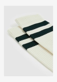 Non selezionato, forest green ecru