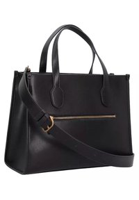 Svart läderhandväska med en strukturerad design, dubbla handtag på toppen och en justerbar axelrem. Har en ficka med guldfärgad dragkedja.