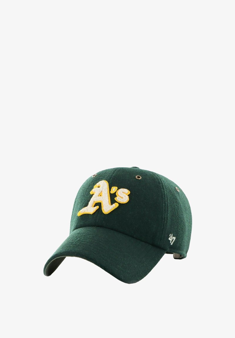 Casquette de baseball en laine verte avec logo "A's" brodé en jaune, visière courbée et sangle ajustable. Comprend des aérations sur la couronne.